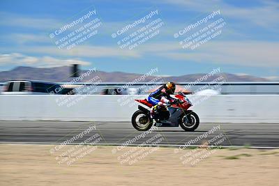 media/Mar-25-2024-Moto Forza (Mon) [[8d4319bd68]]/3-Intermediate Group/Session 4 (Front Straight Speed Pans)/